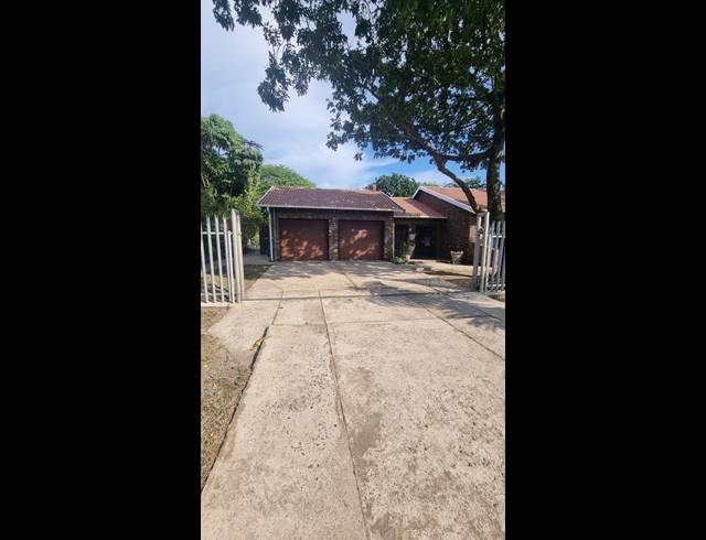 3 BEDROOM HOUSE FOR SALE IN RICHARDS BAY CENTRAL